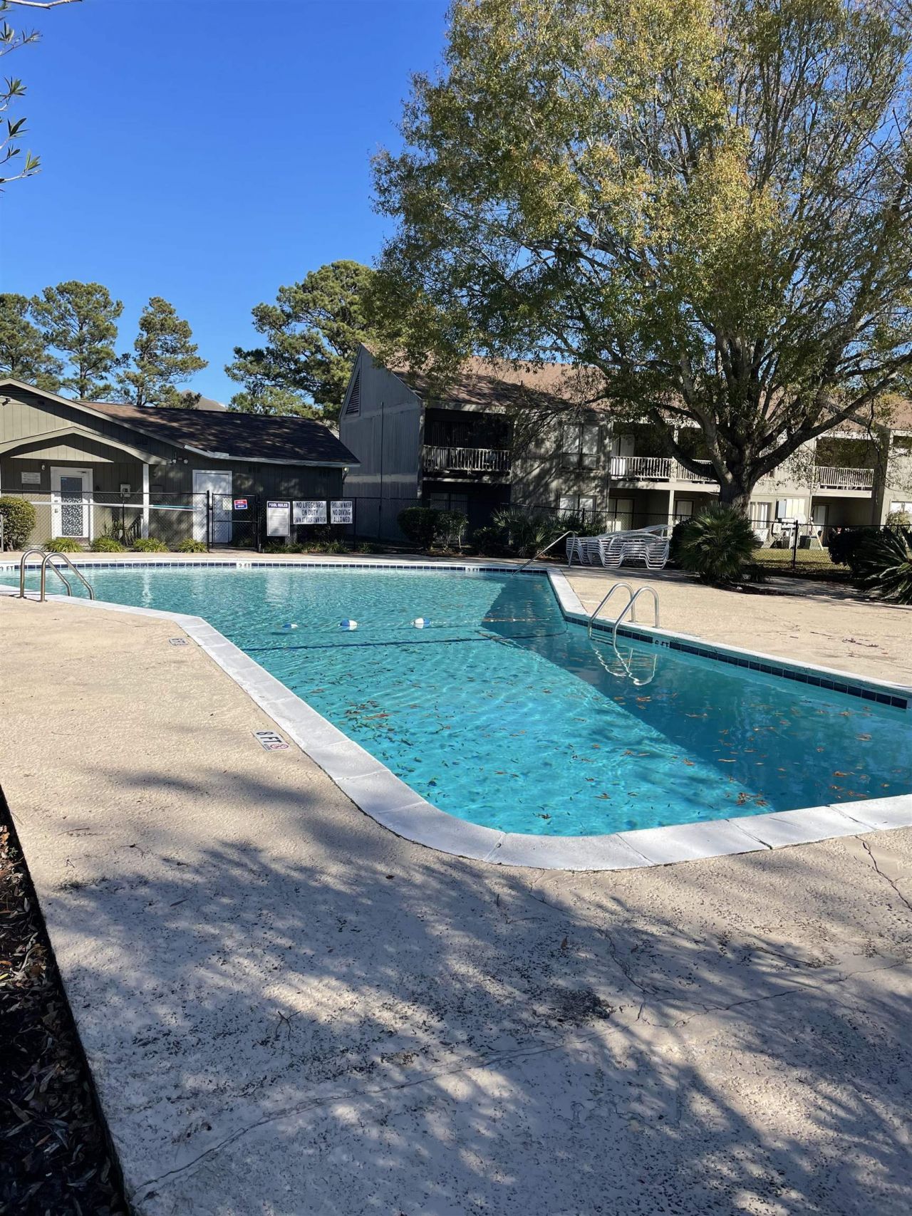 2000 Greens Blvd. Photo 20