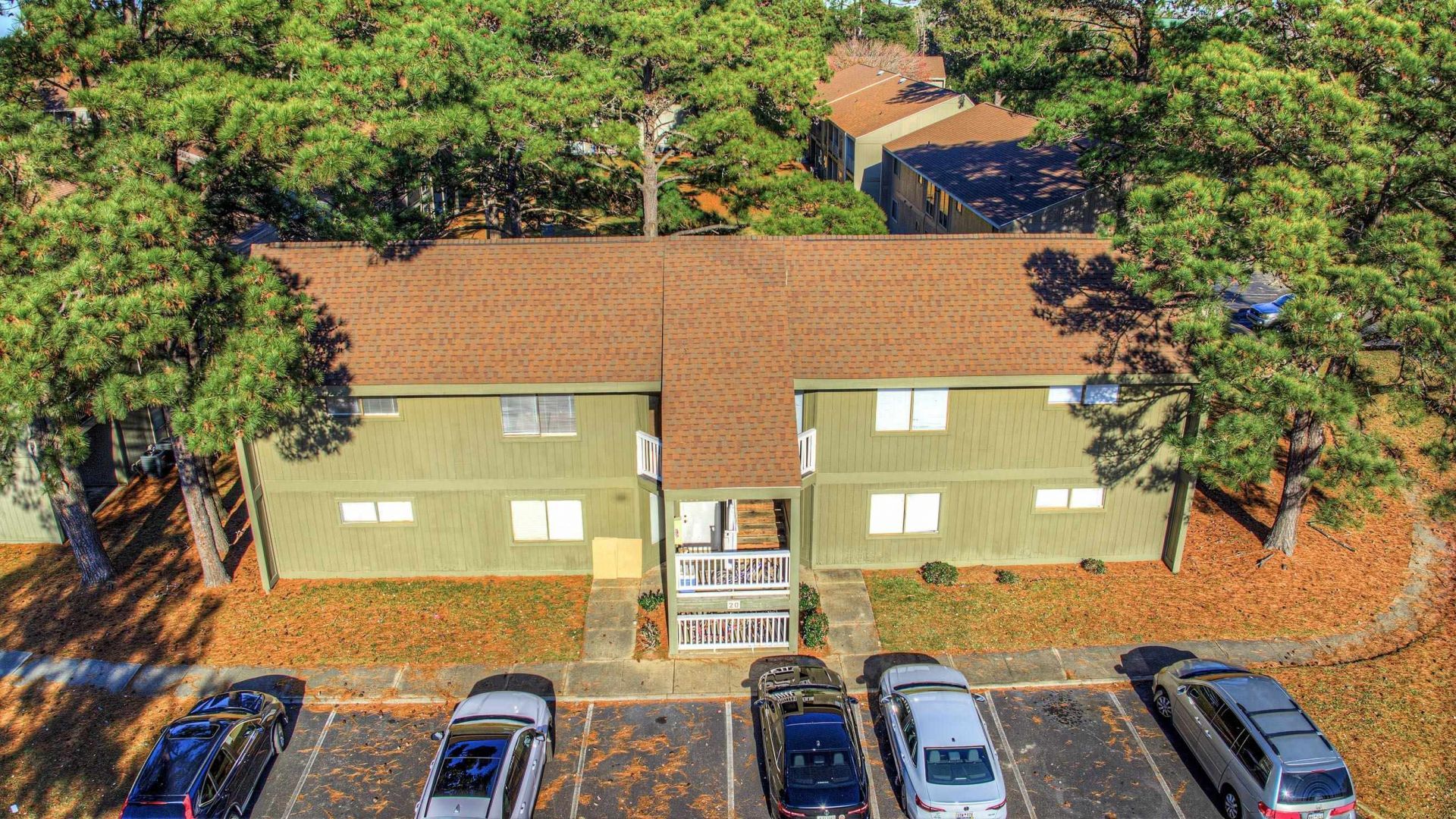 2000 Greens Blvd. Photo 4