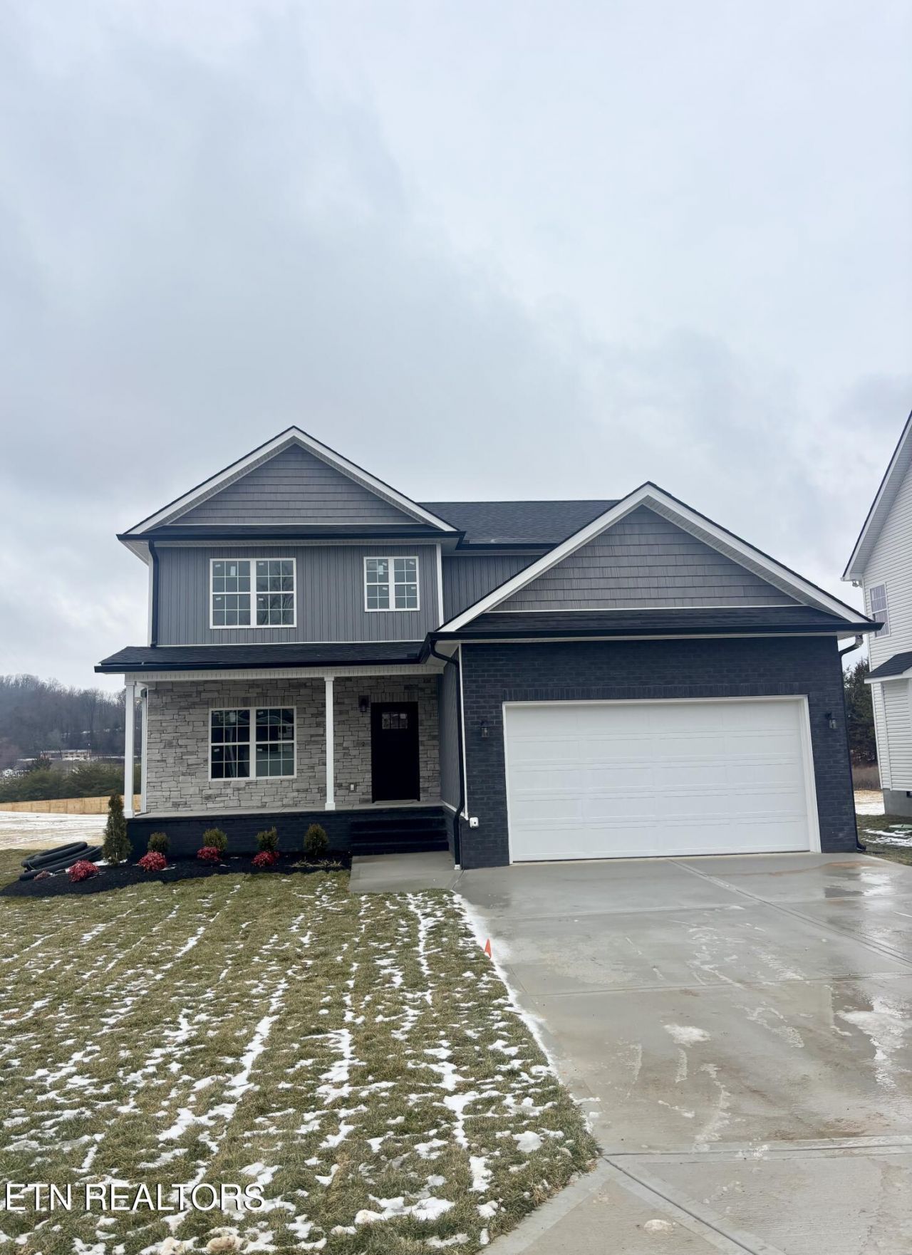 409 Eastland Park Drive, Blaine, TN 37709 Main Photo