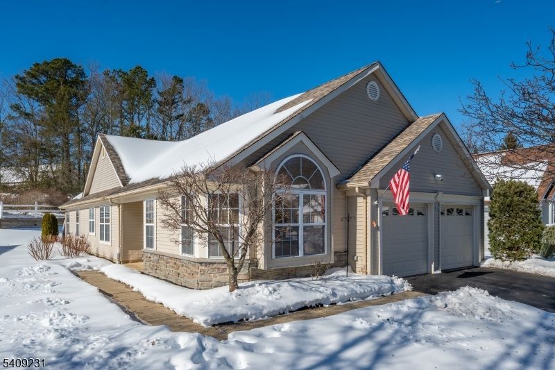 2890 Lenox St, Toms Rivership, NJ 08755 Main Photo