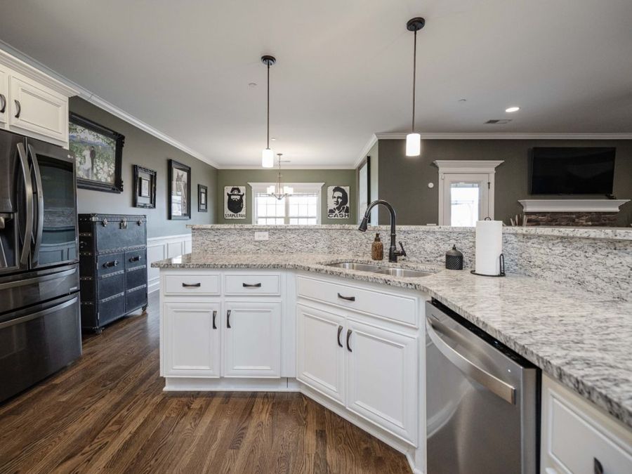 Property Image 8