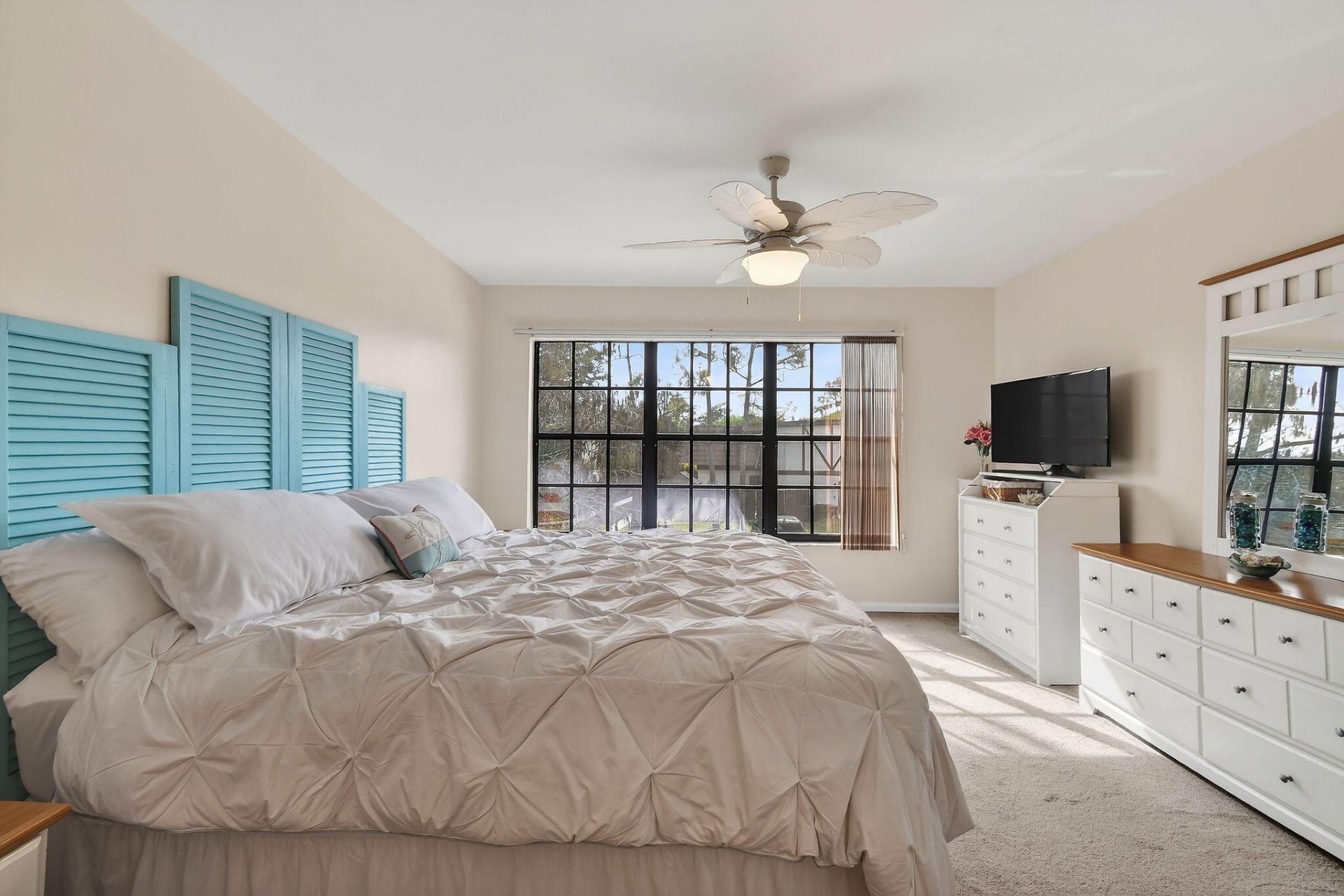 111 Weybridge Circle, Unit C, Royal Palm Beach, FL 33411 Photo