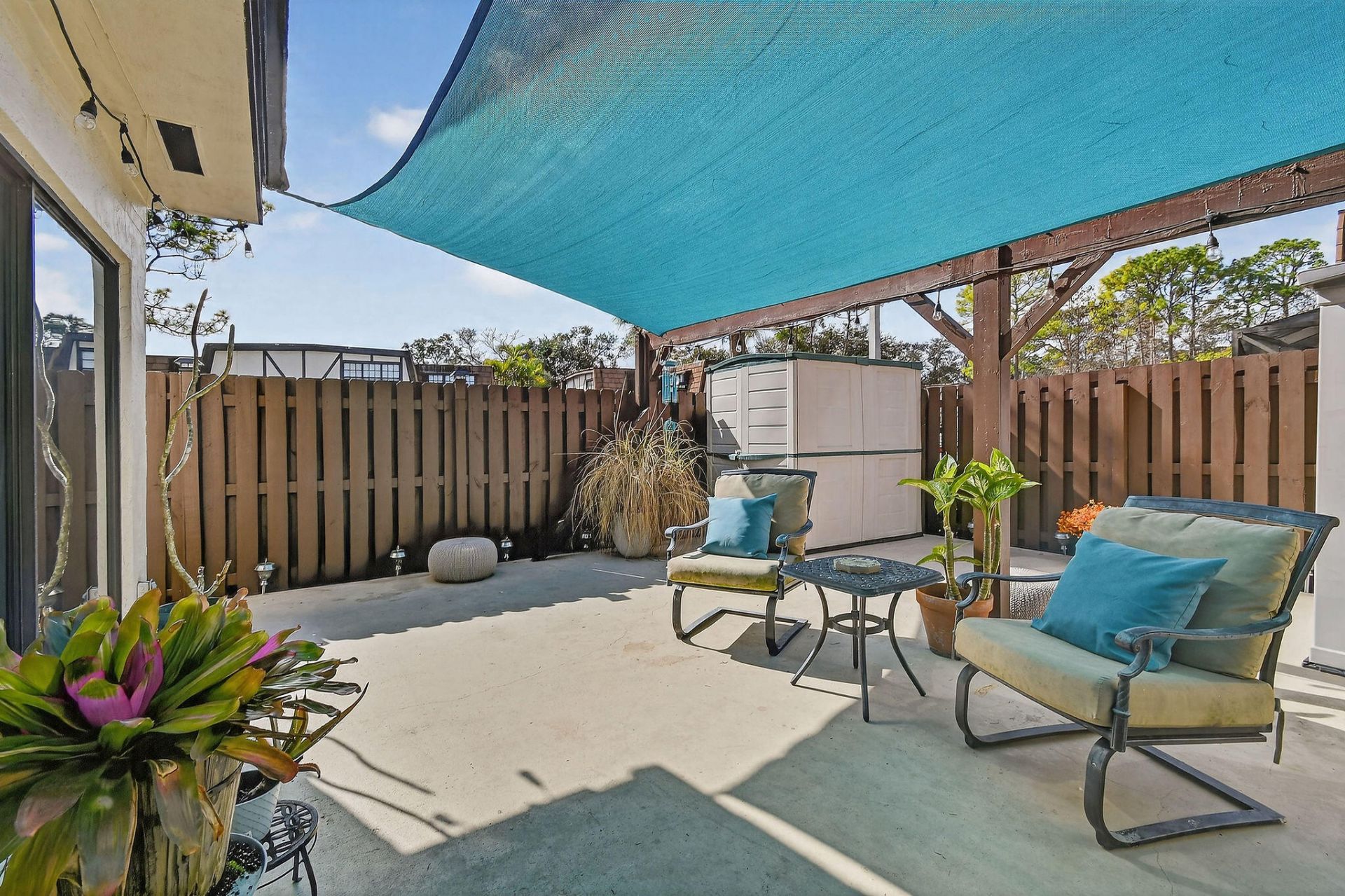 111 Weybridge Circle, Unit C, Royal Palm Beach, FL 33411 Photo