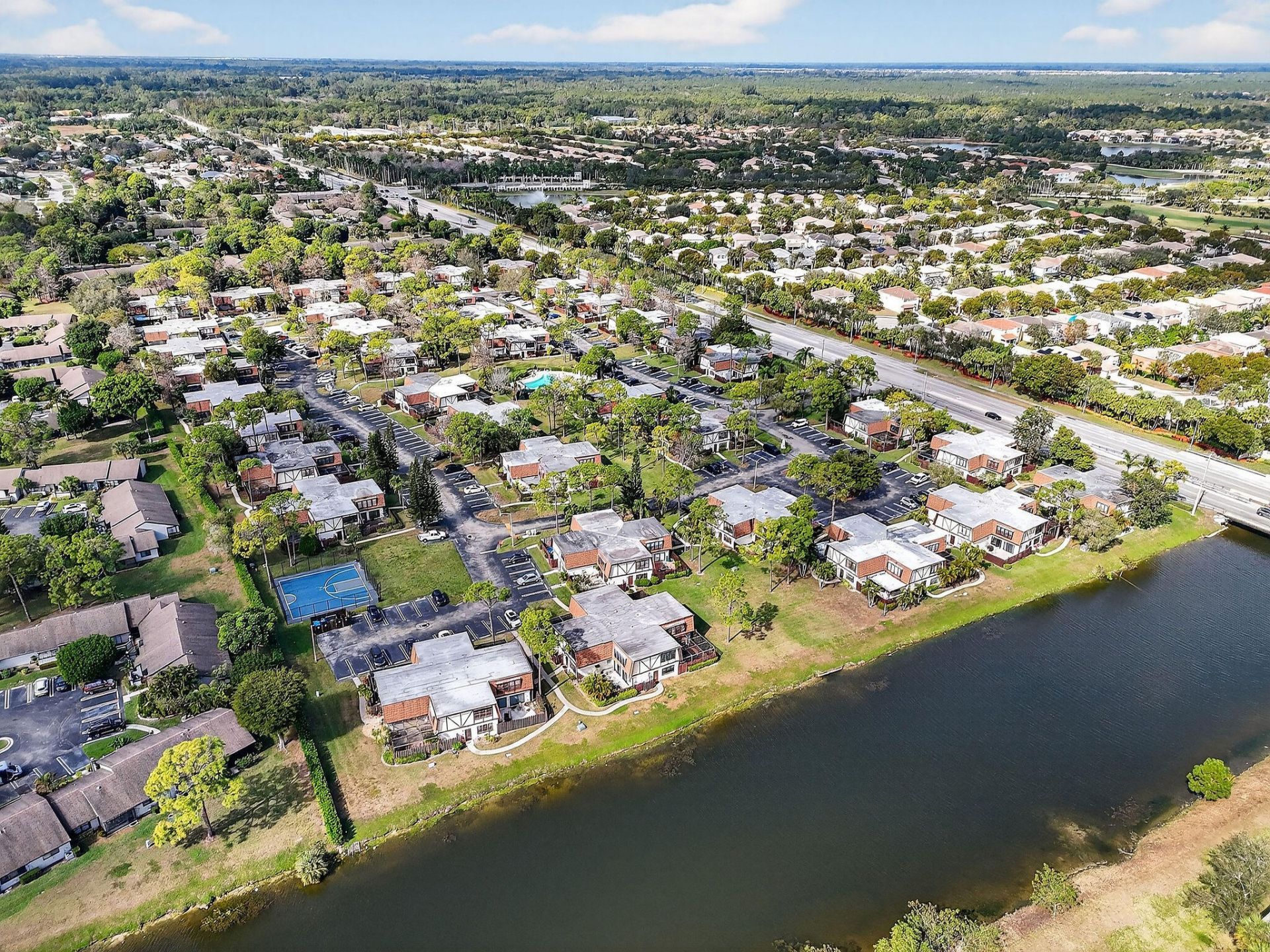 111 Weybridge Circle, Unit C, Royal Palm Beach, FL 33411 Photo