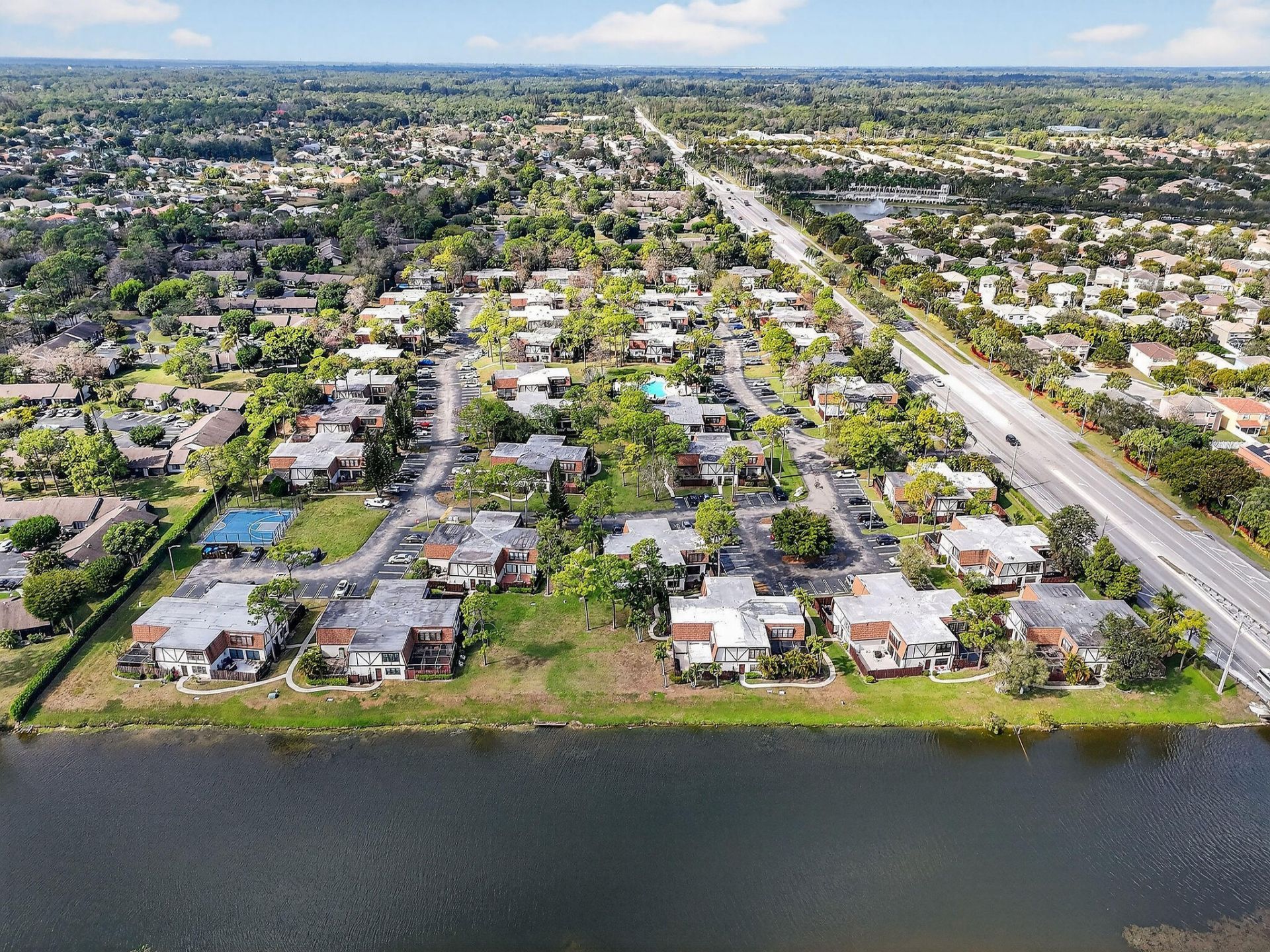 111 Weybridge Circle, Unit C, Royal Palm Beach, FL 33411 Photo