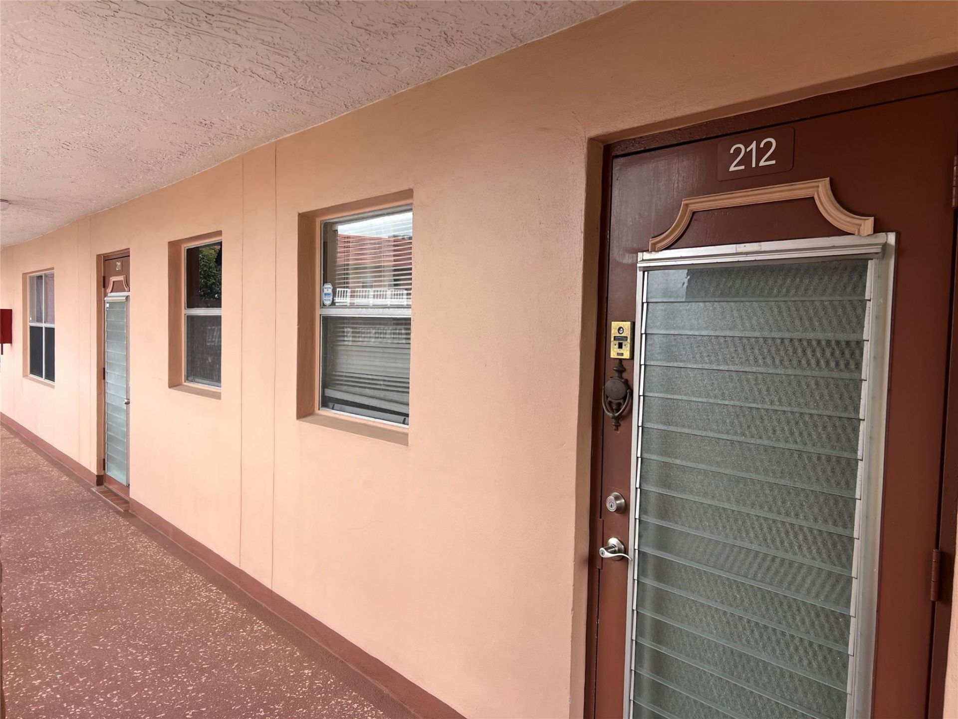 9420 Sunrise Lakes Blvd, Unit 212, Sunrise, FL 33322 Photo