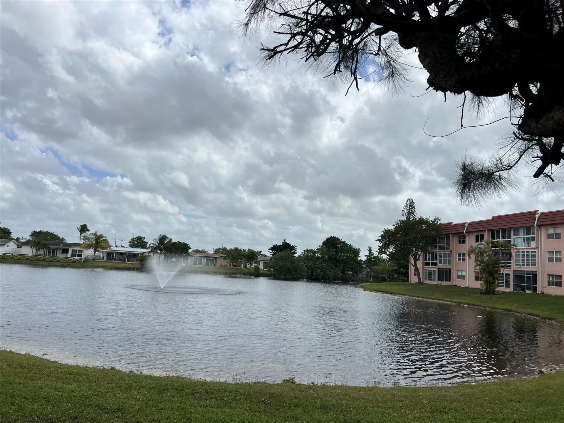 9420 Sunrise Lakes Blvd, Unit 212, Sunrise, FL 33322 Photo