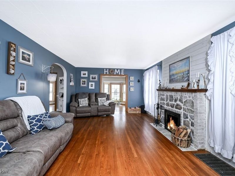 1810 Carter Avenue, Akron, OH 44301 Photo 9