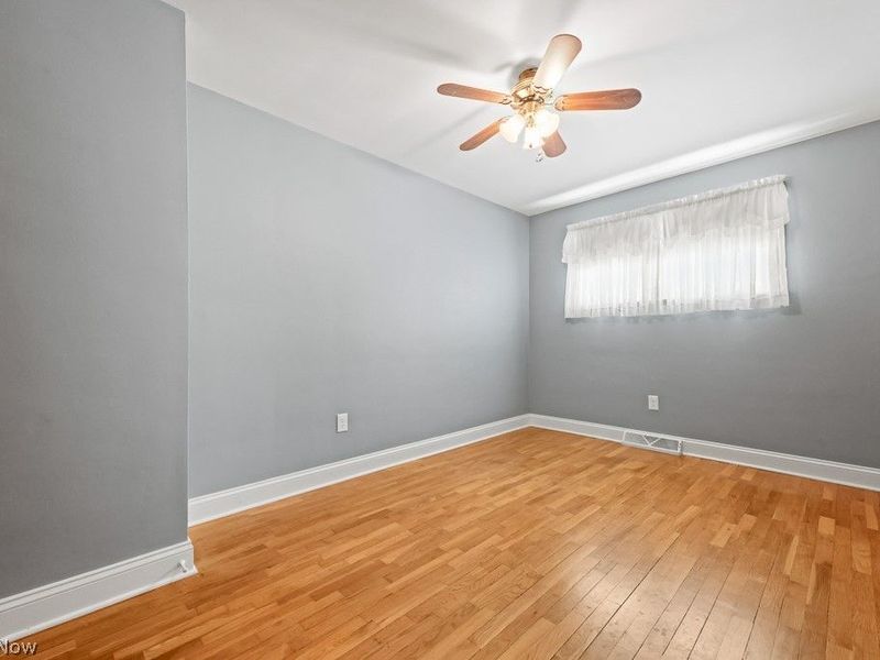 664 Fairview Place, Alliance, OH 44601 Photo 12