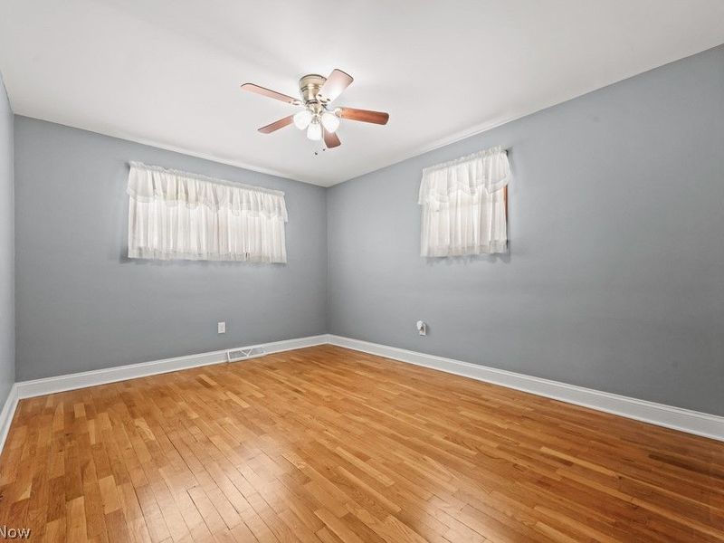 664 Fairview Place, Alliance, OH 44601 Photo 14