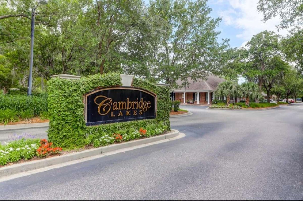 1585 Cambridge Lakes Drive Photo 20