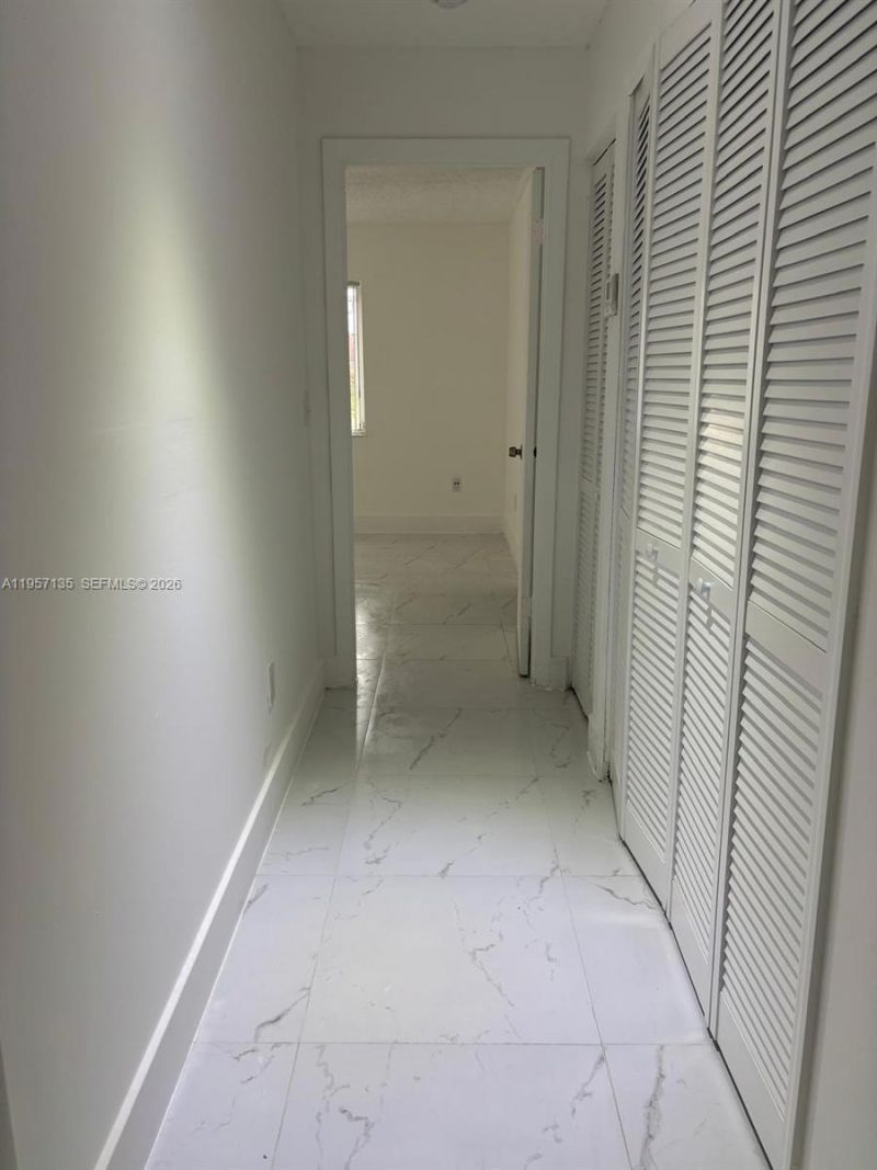 18840 NW 57th Ave, Unit 301, Hialeah, FL 33015 Photo