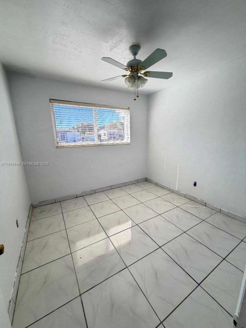 7865 SW 33rd Ter, Miami, FL 33155 Photo