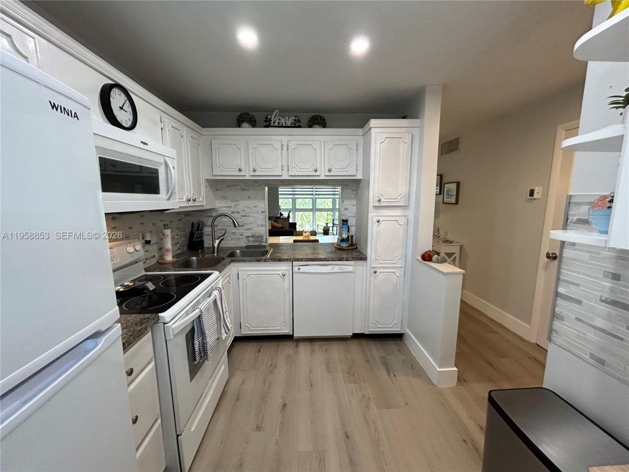 1501 S Ocean Blvd, Unit 315, Lauderdale by the Sea, FL 33062 Photo