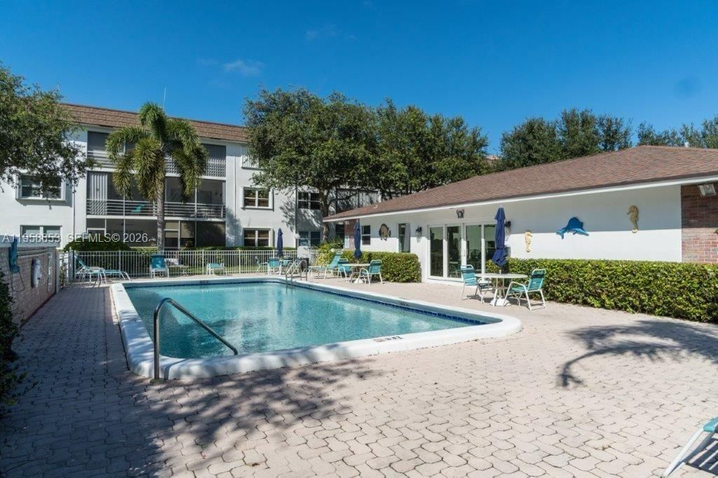 1501 S Ocean Blvd, Unit 315, Lauderdale by the Sea, FL 33062 Photo