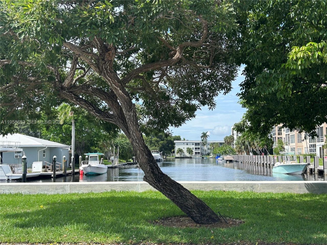 1501 S Ocean Blvd, Unit 315, Lauderdale by the Sea, FL 33062 Photo