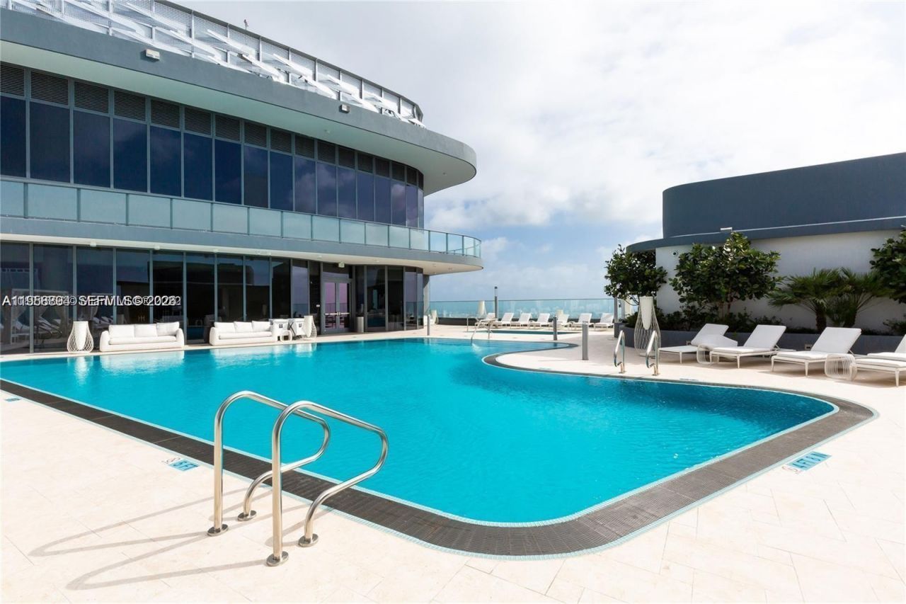 1000 Brickell Plaza , Unit 2414, Miami, FL 33131 Photo