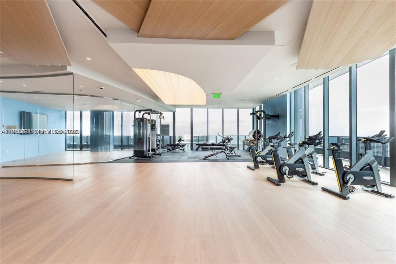 1000 Brickell Plaza , Unit 2414, Miami, FL 33131 Photo