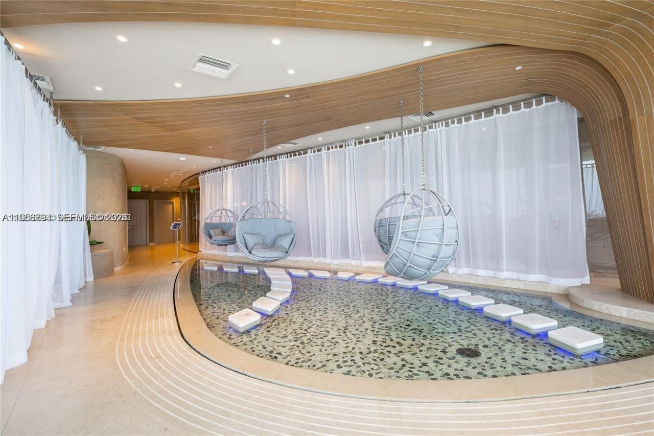 1000 Brickell Plaza , Unit 2414, Miami, FL 33131 Photo