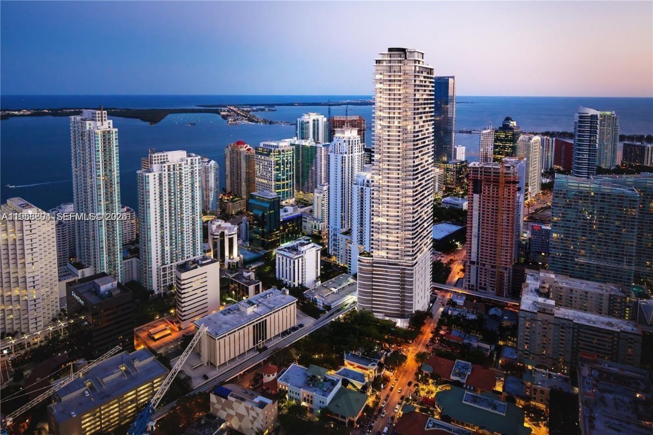 1000 Brickell Plaza , Unit 2414, Miami, FL 33131 Photo