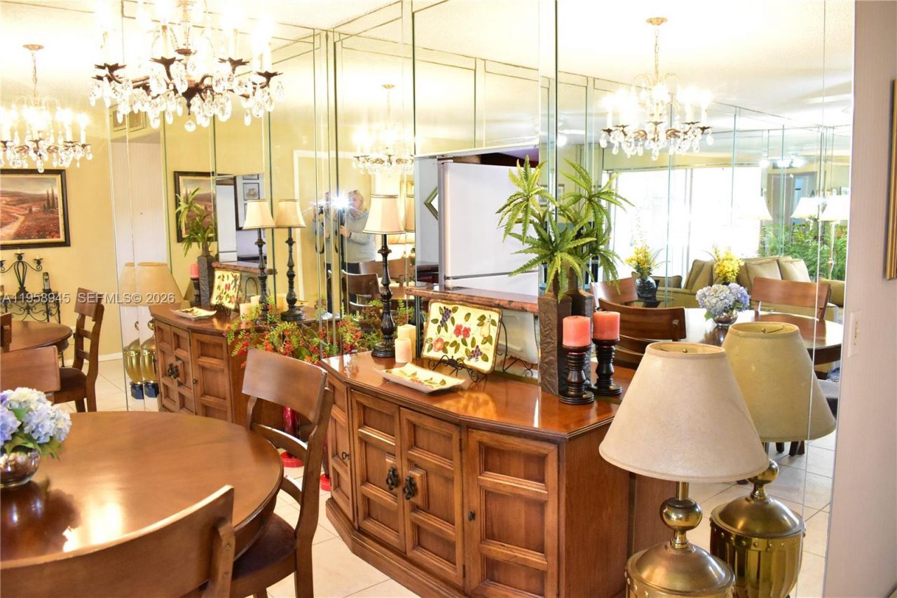 9801 Sunrise Lakes Blvd , Unit 301, Sunrise, FL 33322 Photo