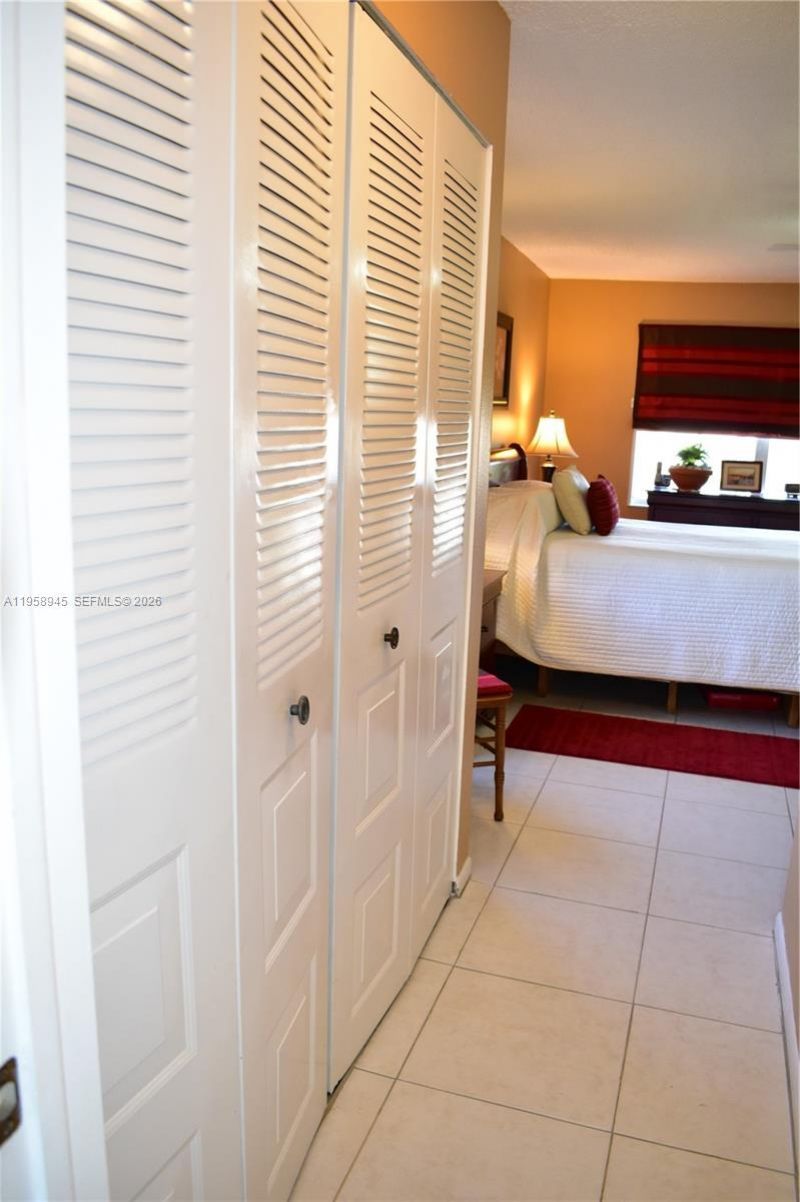 9801 Sunrise Lakes Blvd , Unit 301, Sunrise, FL 33322 Photo