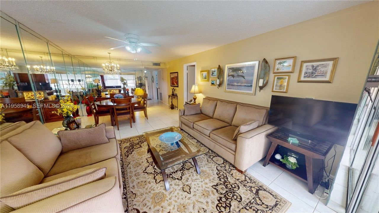 9801 Sunrise Lakes Blvd , Unit 301, Sunrise, FL 33322 Photo