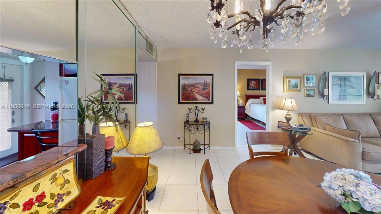 9801 Sunrise Lakes Blvd , Unit 301, Sunrise, FL 33322 Photo