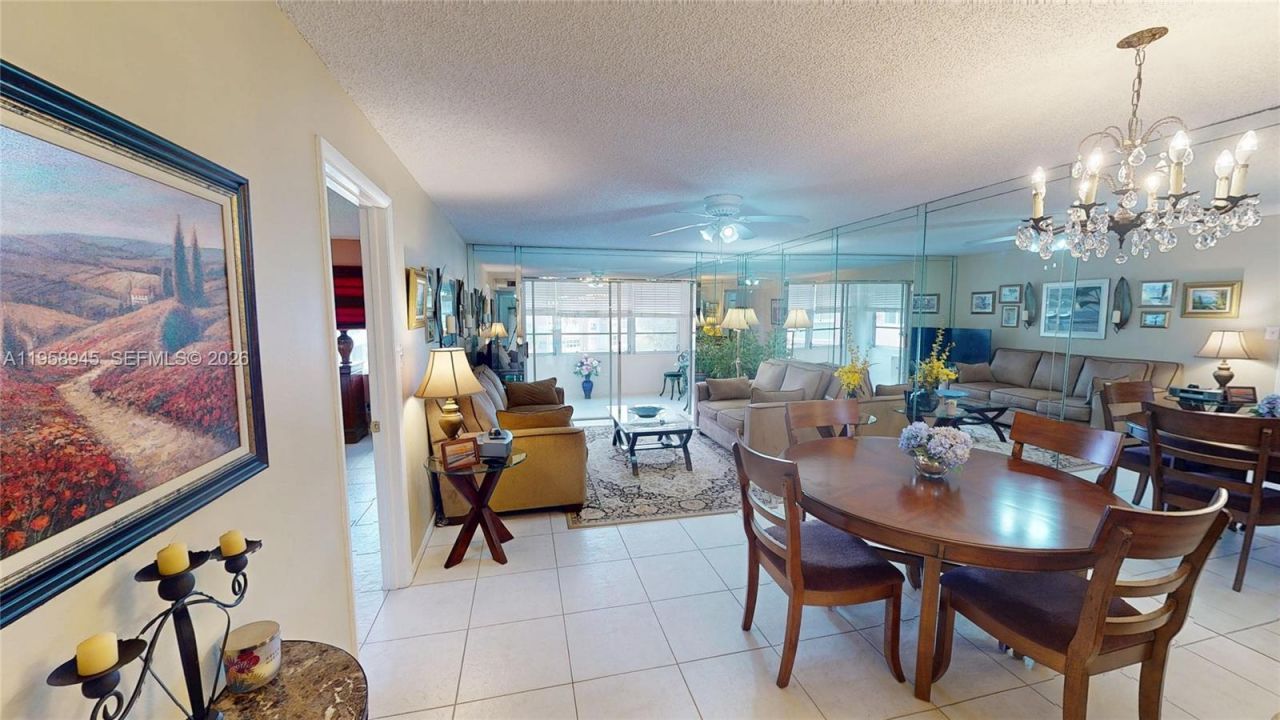 9801 Sunrise Lakes Blvd , Unit 301, Sunrise, FL 33322 Photo