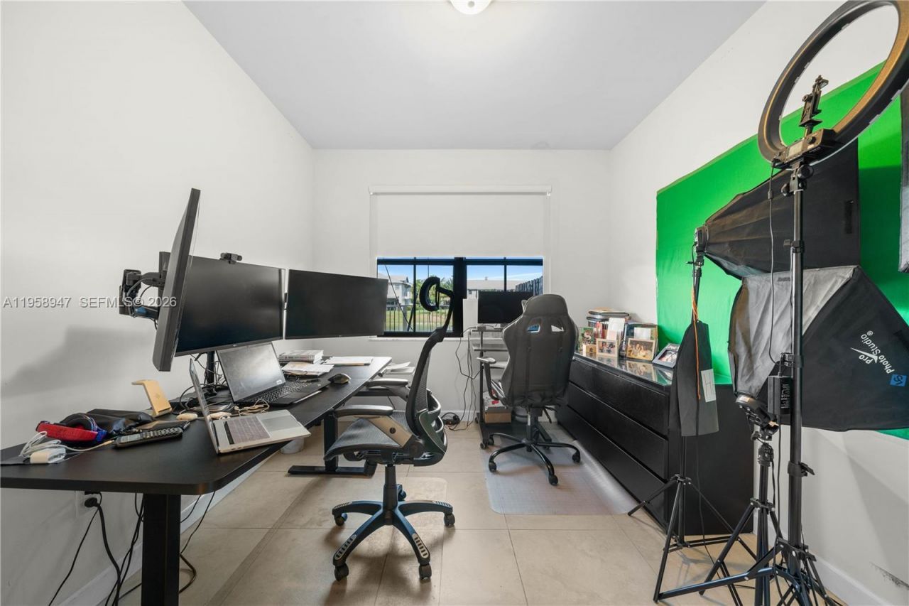 6005 NW 104th Path , Unit 6005, Doral, FL 33178 Photo