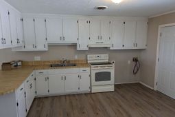 608 22nd Ave. N photo 4