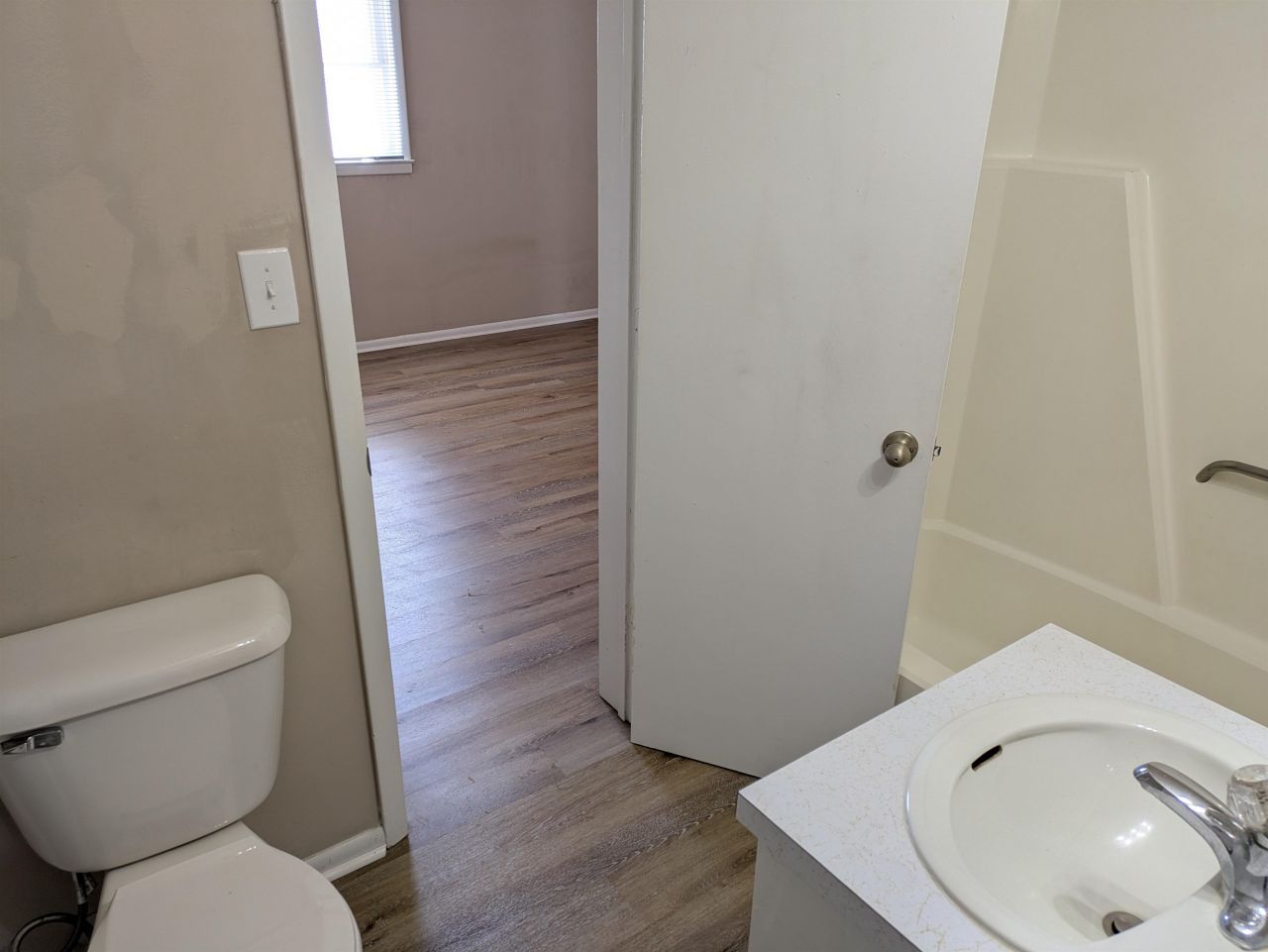 608 22nd Ave. N Photo 6