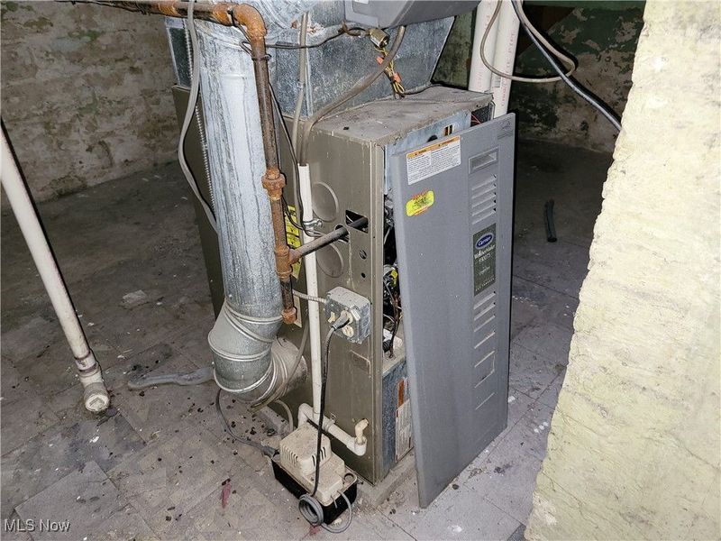 16918 Grovewood Avenue, Cleveland, OH 44110 Photo 25