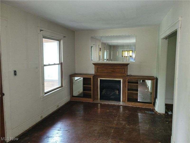 16918 Grovewood Avenue, Cleveland, OH 44110 Photo 9