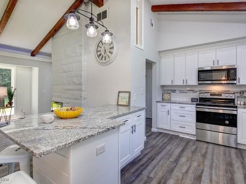 8078 Mentor Avenue, Mentor, OH 44060 Photo 13