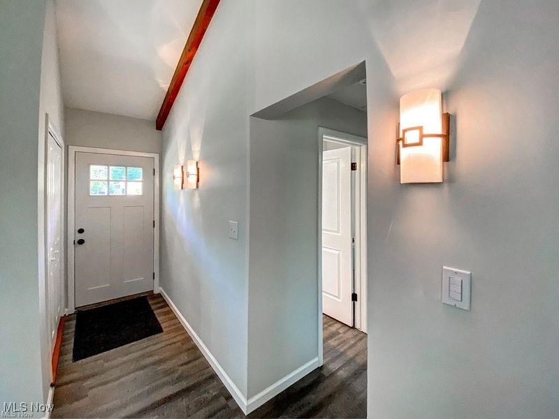 8078 Mentor Avenue, Mentor, OH 44060 Photo 2