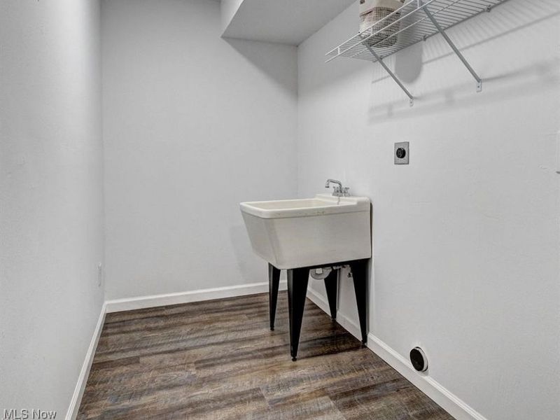 8078 Mentor Avenue, Mentor, OH 44060 Photo 22