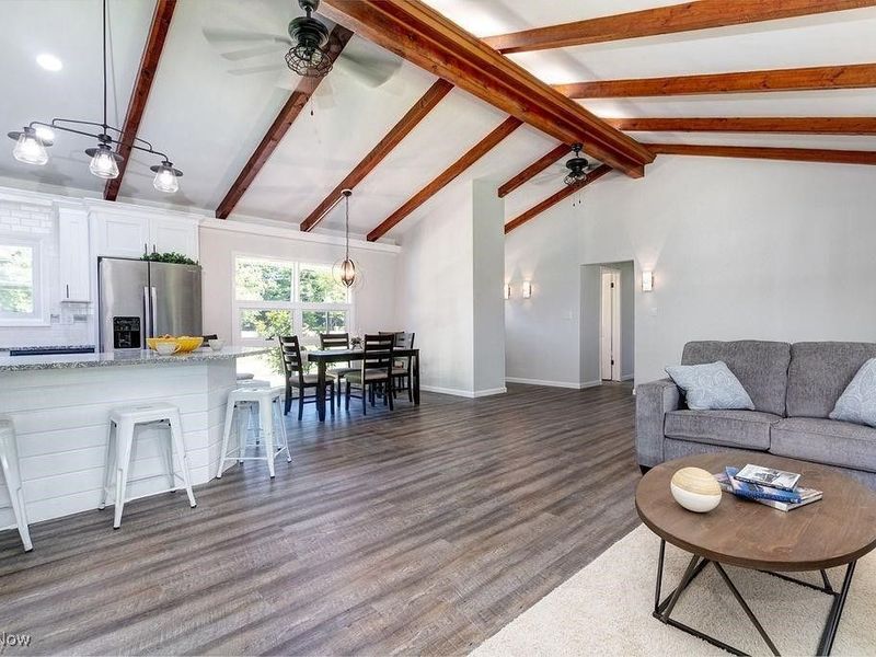 8078 Mentor Avenue, Mentor, OH 44060 Photo 9