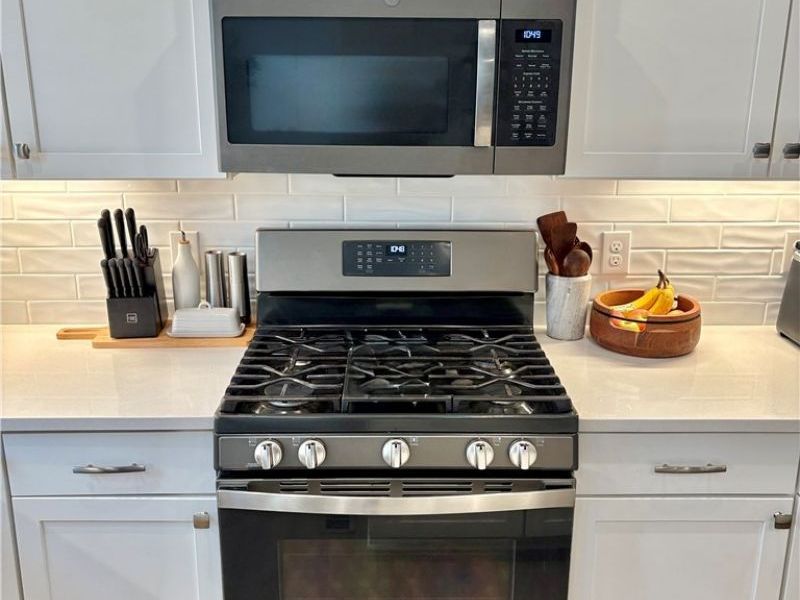 1465 Caymus Court, Avon, OH 44011 Photo 11