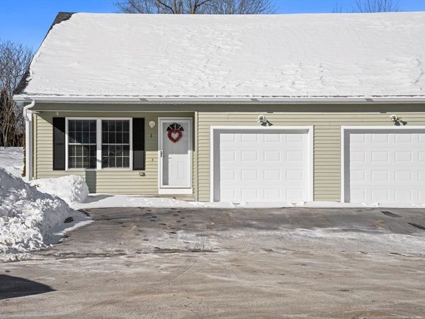 1 Cole Drive, Unit 1, Oxford, MA 01537