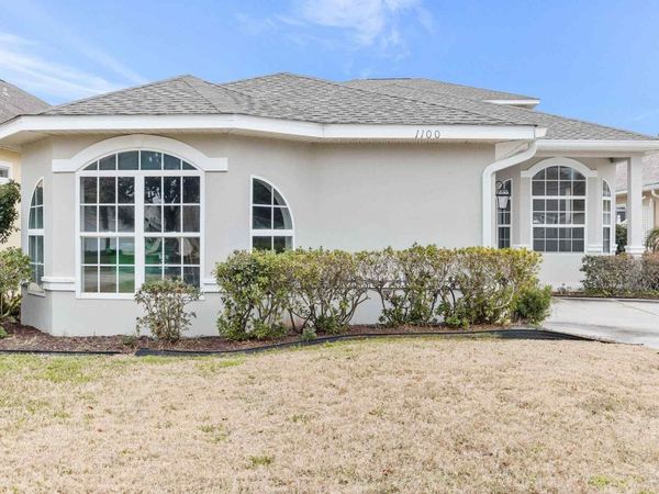 1100 Willowood Cir, Gulf Breeze, FL 32563