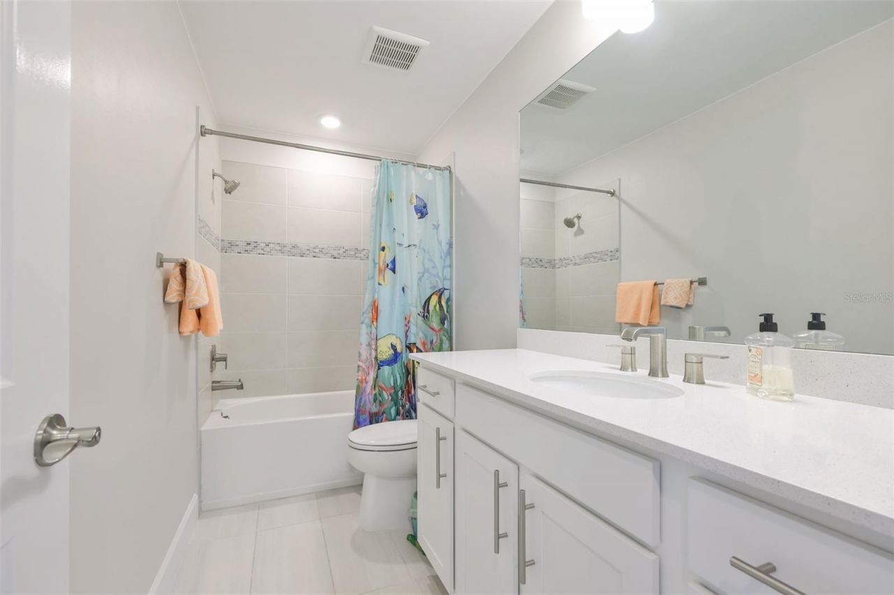 16320 Hidden Oak Loop, Bradenton, FL 34211 Photo