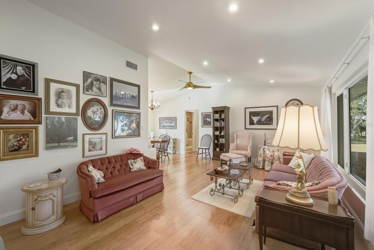 2219 Cypress St, Punta Gorda, FL 33950 Photo