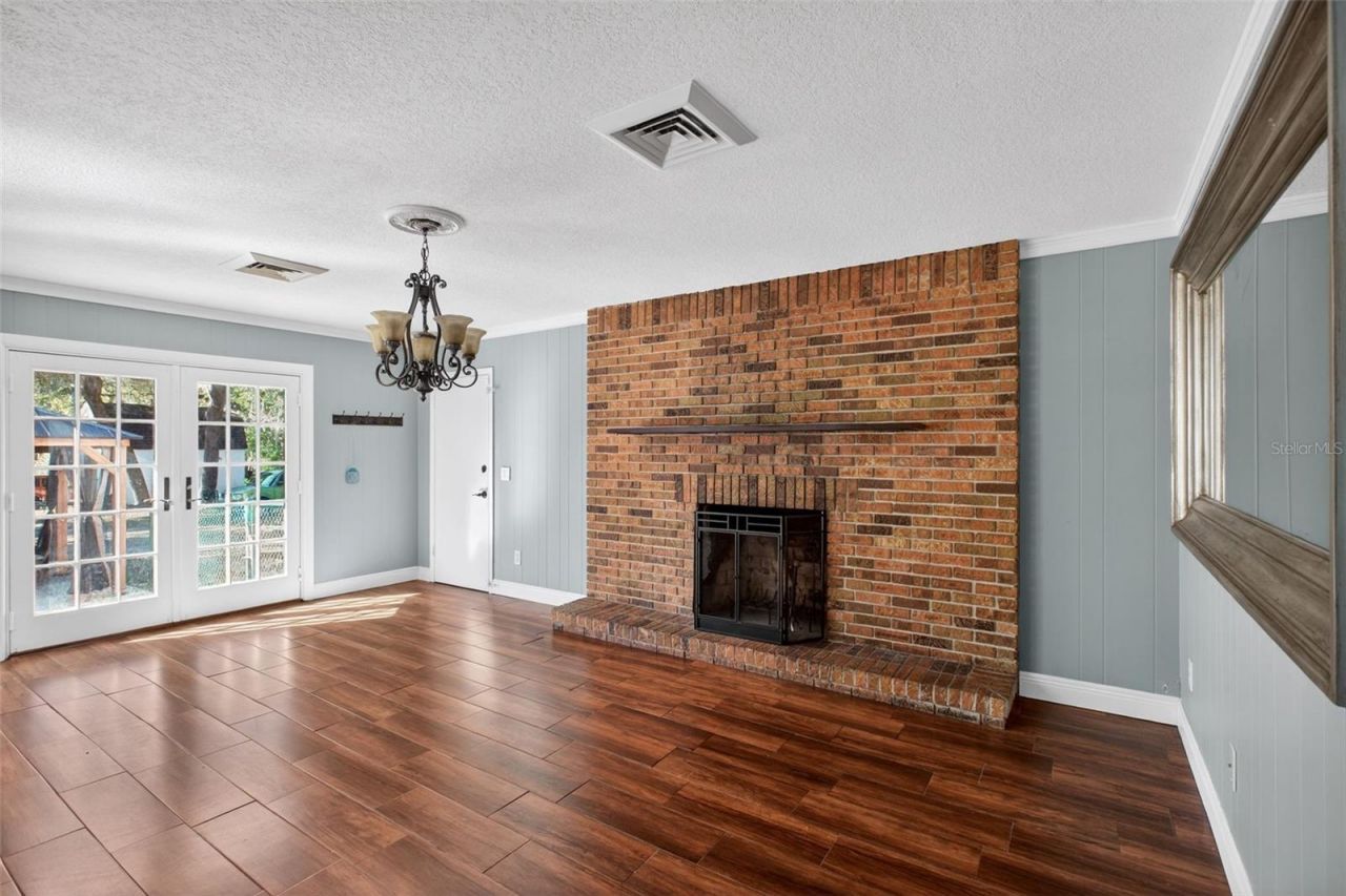 901 Sunset Avenue, Orange City, FL 32763 Photo