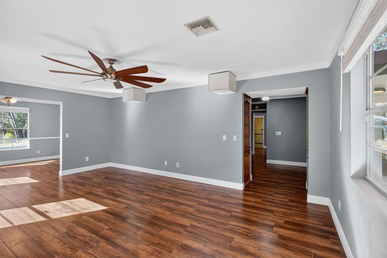 901 Sunset Avenue, Orange City, FL 32763 Photo