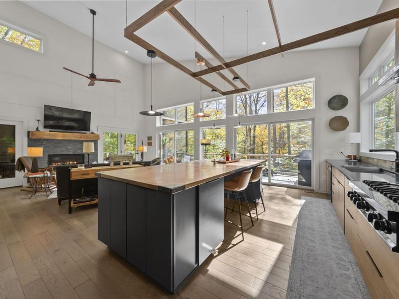 1633 Cardinal Hill Lane, Sugar Grove, OH 43155 Photo 9