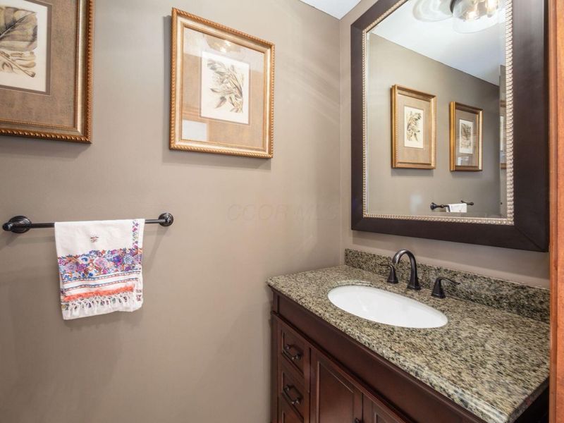 5825 Bastille Place, Unit 69, Columbus, OH 43213 Photo 19