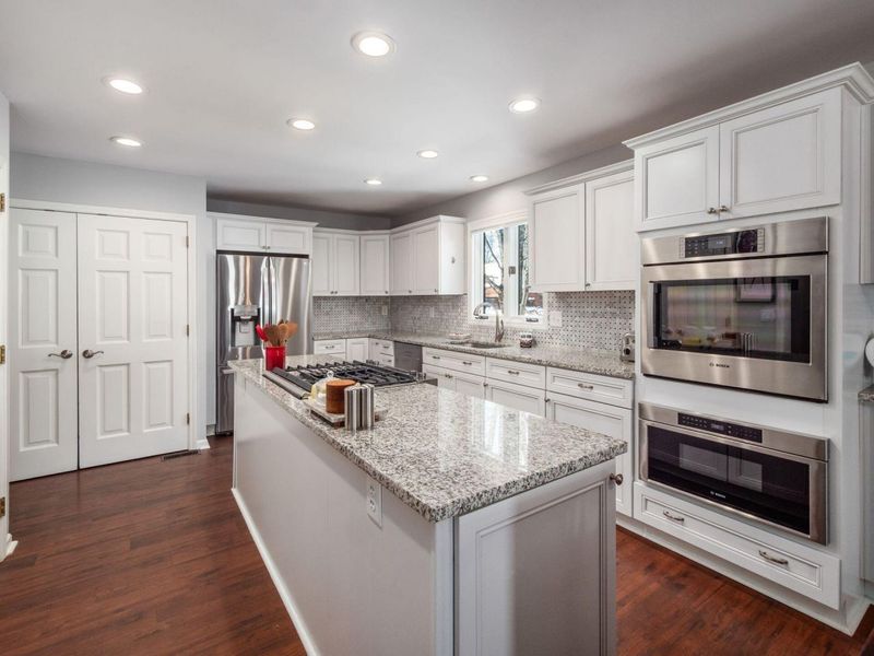 5825 Bastille Place, Unit 69, Columbus, OH 43213 Photo 21