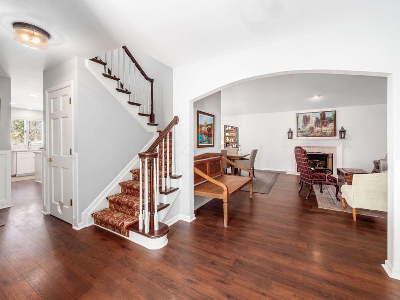 5825 Bastille Place, Unit 69, Columbus, OH 43213 Photo 3