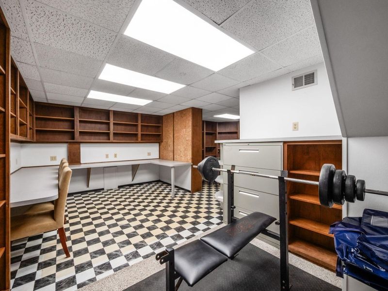 5825 Bastille Place, Unit 69, Columbus, OH 43213 Photo 42